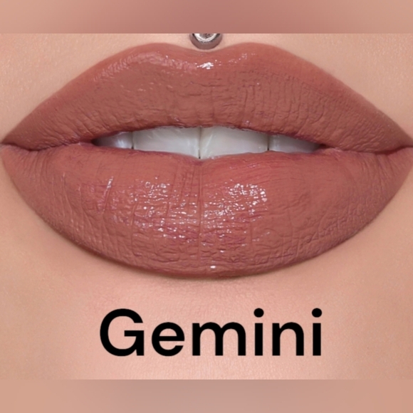 Jeffree Star - Supreme Gloss - Gemini (Mauve Brown) NIB - Picture 1 of 4
